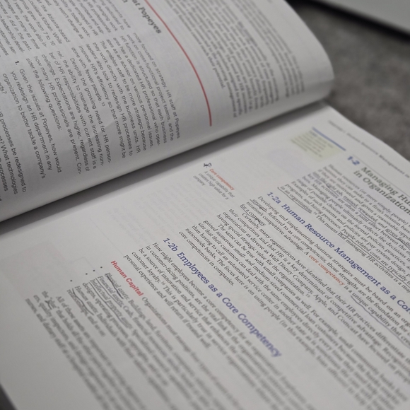 Human Resource Management Textbook - Picture 3 of 7